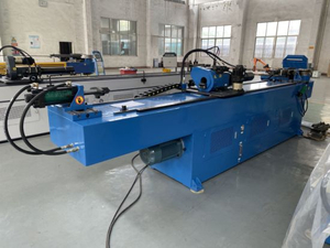 Cintreuse de tubes CNC à tête unique pour la fabrication industrielle
