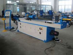 Cintreuse de tuyaux entièrement automatique de 38 mm pour une production de précision