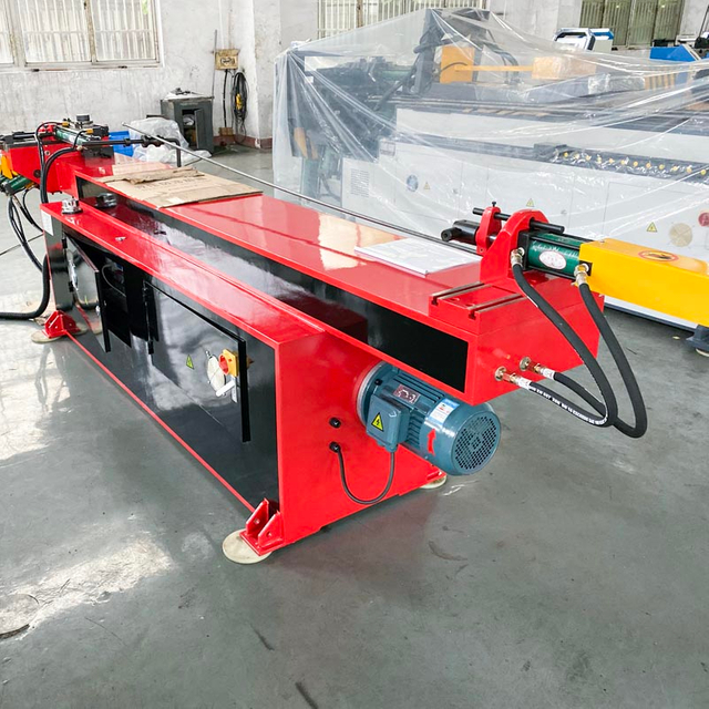 Machine à cintrer les tuyaux automatique GM-SB-38NCB